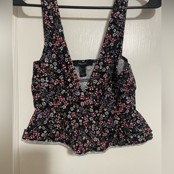 Forever 21 crop top - Picture 3 of 4
